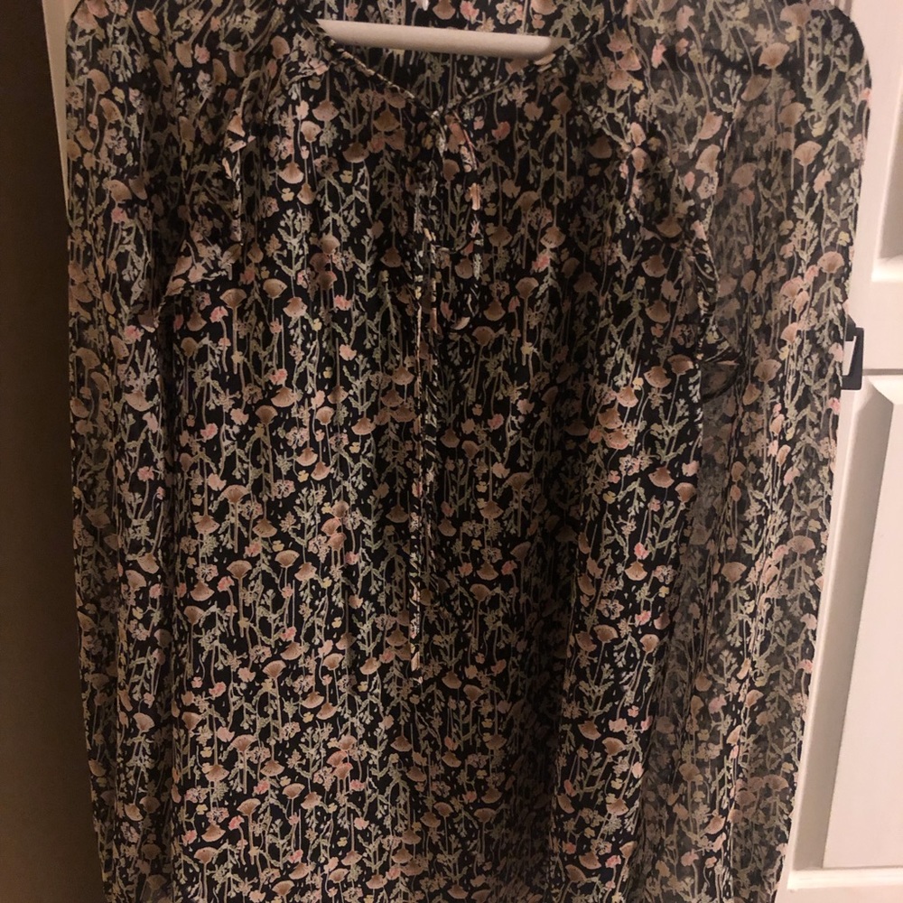 BCBG Top